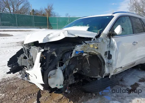 2017 Buick Enclave Premium z USA, uszkodzony, nr VIN 5GAKVCKD9HJ281511